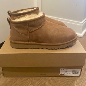 UGG Ultra Mini Chestnut